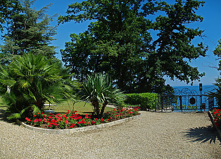 Hotel an der Uferpromenade von Lovran
